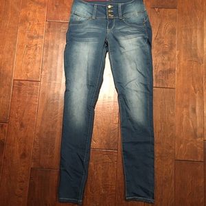 Wannabettabutt ? 🤫 contour your derrière!